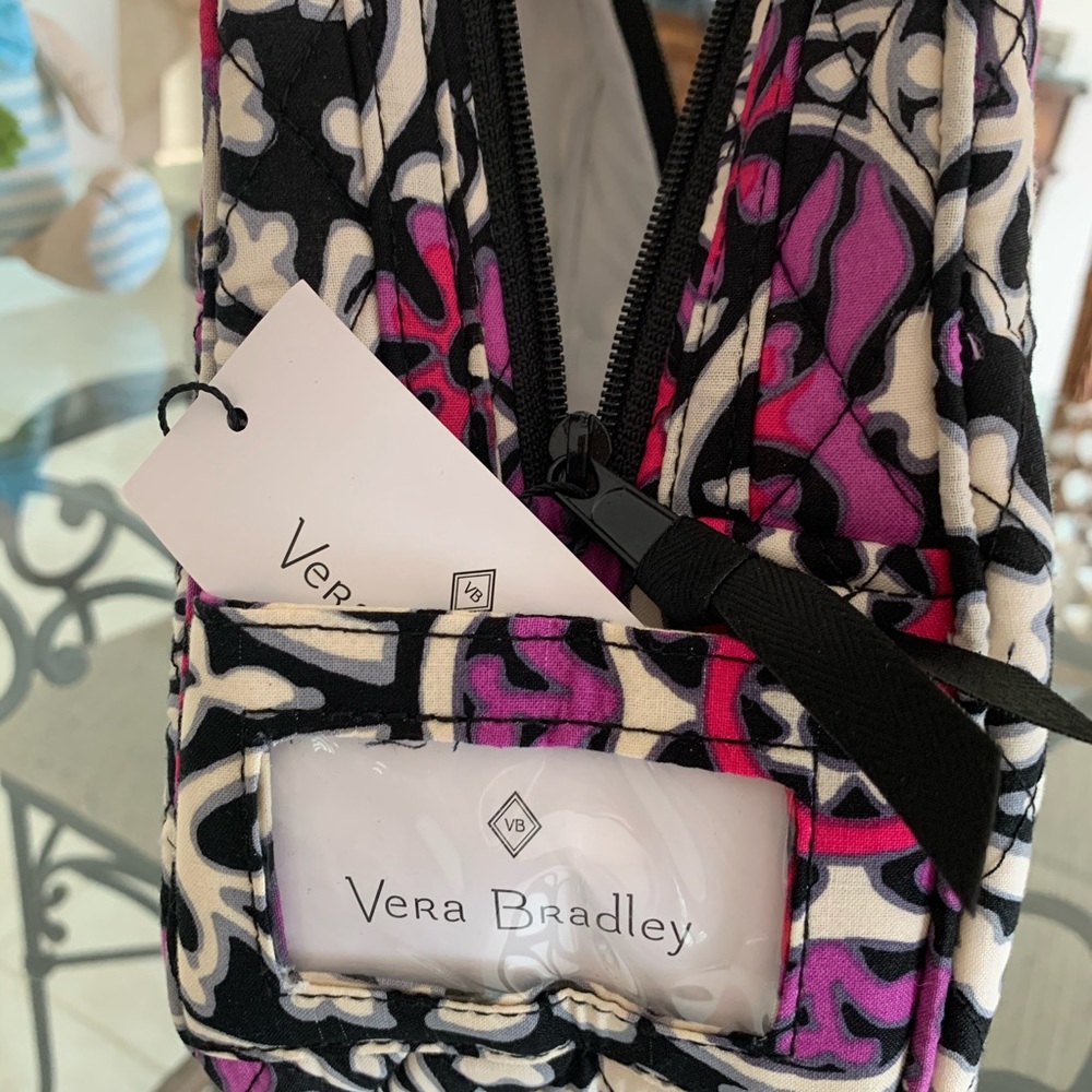 🔥VERA BRADLEY LUNCHBOX🔥 - Picture 2 of 3